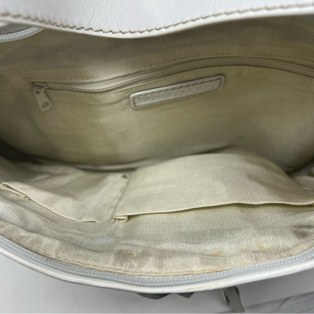 Bloomingdale’s White Leather Shoulder Bag Drawstring Zip Silver Accents - Picture 8 of 12